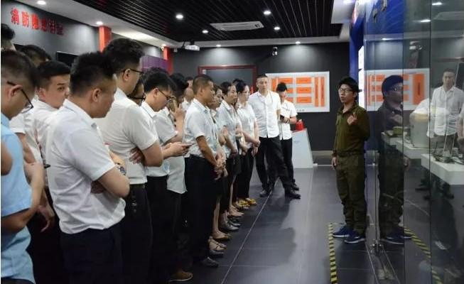 實(shí)戰(zhàn)實(shí)操|(zhì)雅駿瓷磚開(kāi)展消防演練，關(guān)注消防安全！ 駿善俊美 雅駿瓷磚 2019-06-13 09:07